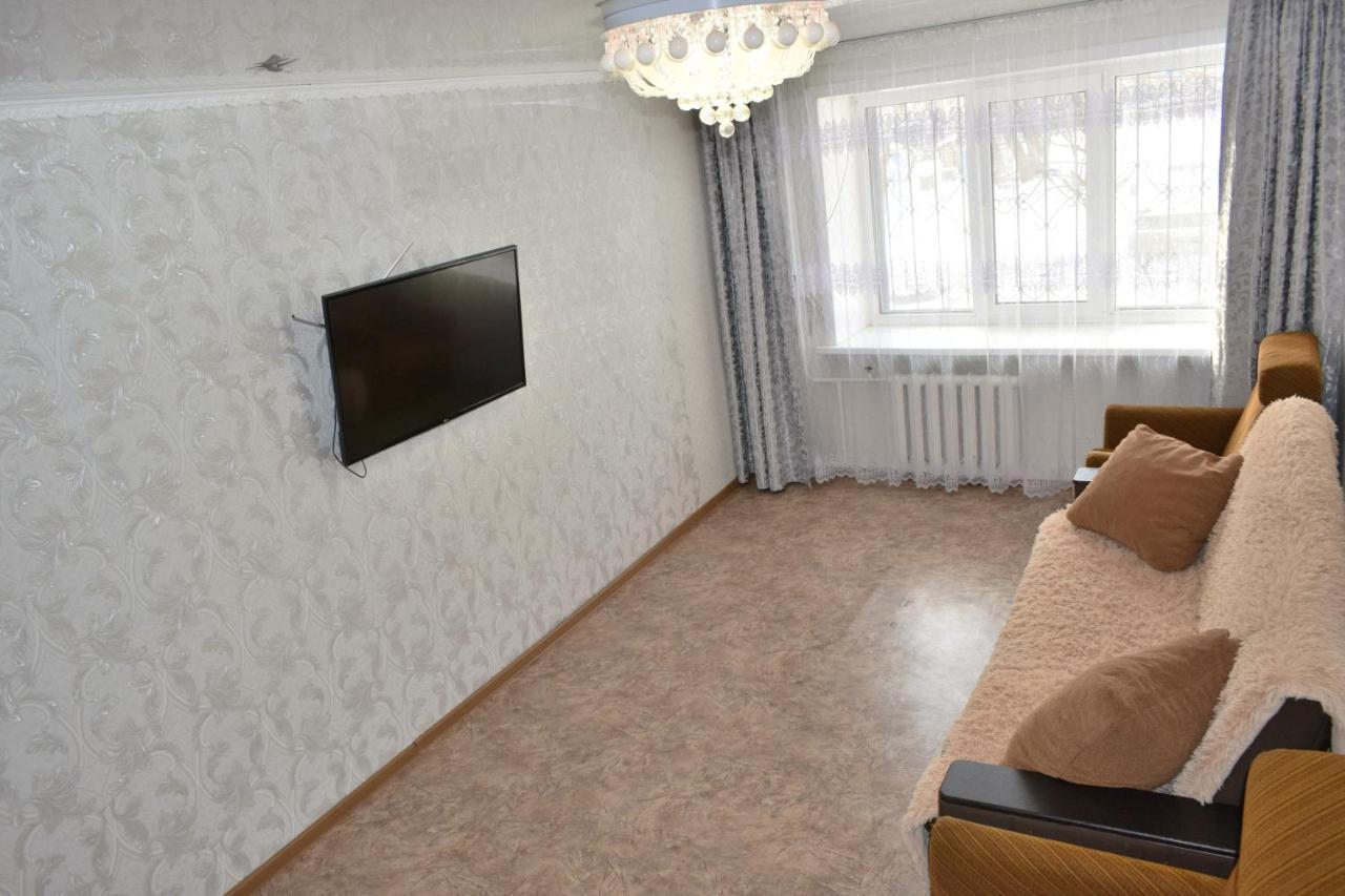 2 Комнатные Апартаменты На Габдуллина 46А Kokshetau Exterior photo